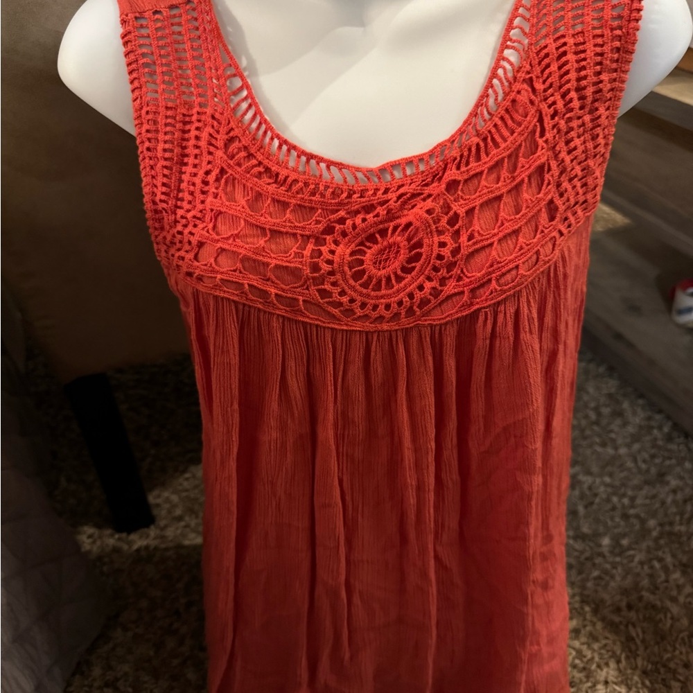 St John’s Bay coral sleeveless top sz M